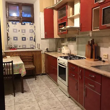 Apartment 2Х Комнатная Квартира На Улице Мастерская